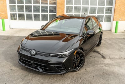 2025 Volkswagen Golf R 2.0T BLACK EDITION