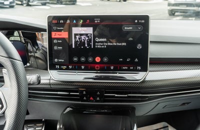 2025 Volkswagen Golf R 2.0T BLACK EDITION