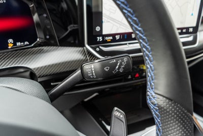 2025 Volkswagen Golf R 2.0T BLACK EDITION