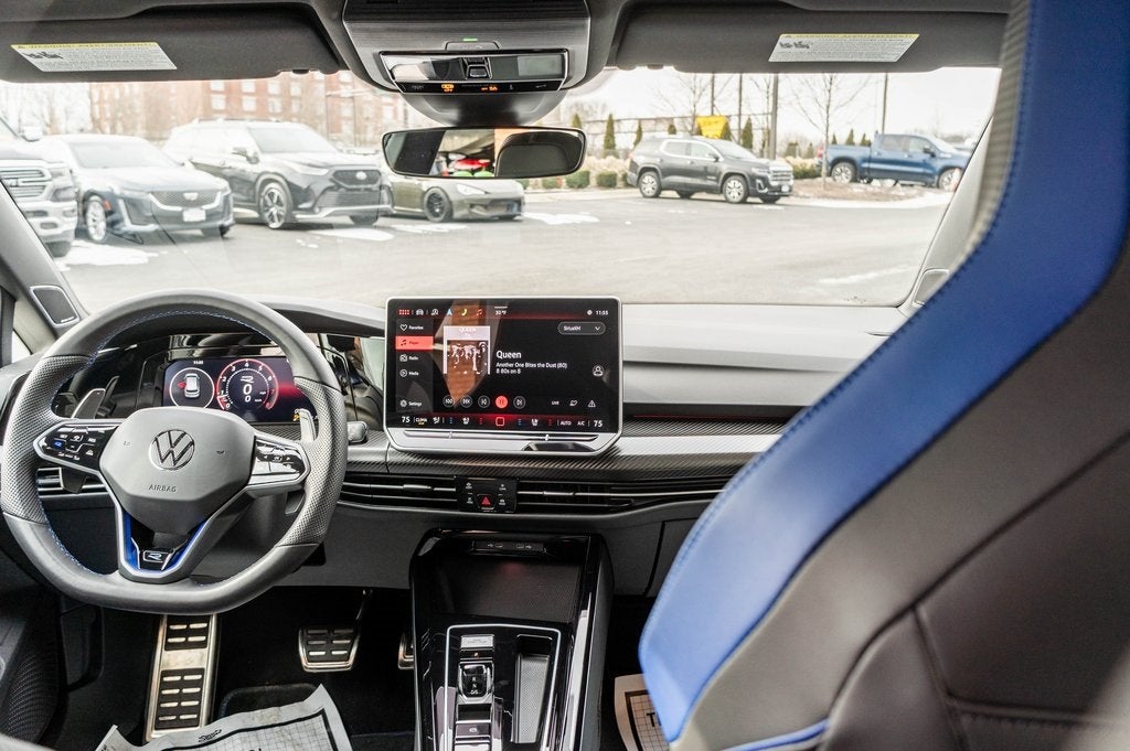 2025 Volkswagen Golf R 2.0T BLACK EDITION