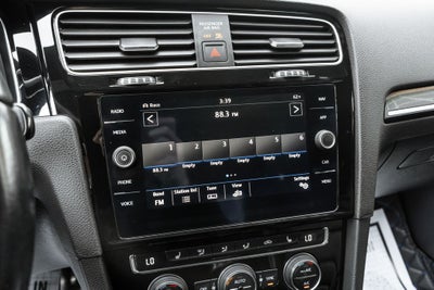 2019 Volkswagen Golf R DCC & Navigation 4Motion