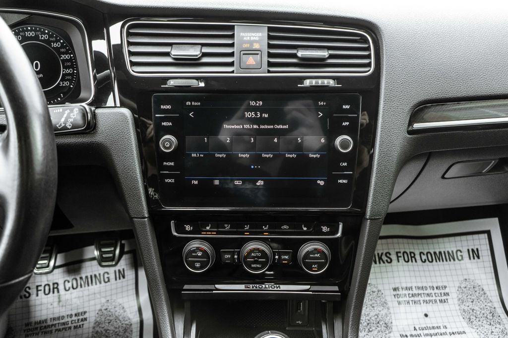 2019 Volkswagen Golf R DCC & Navigation 4Motion