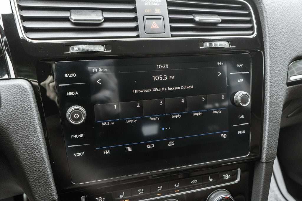 2019 Volkswagen Golf R DCC & Navigation 4Motion