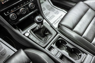 2019 Volkswagen Golf R DCC & Navigation 4Motion