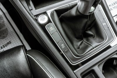 2019 Volkswagen Golf R DCC & Navigation 4Motion