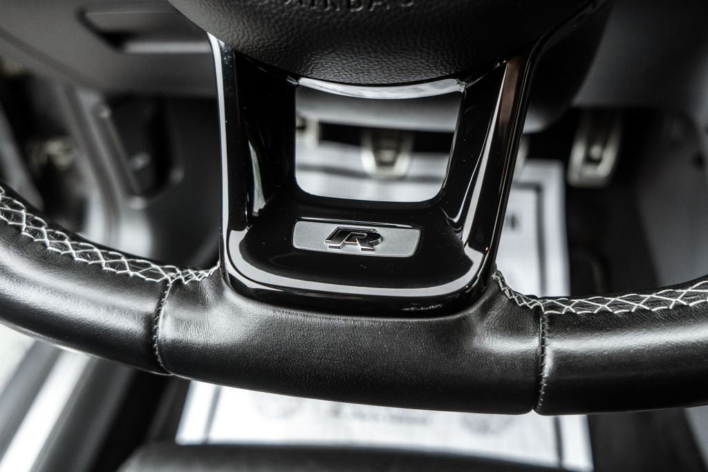 2019 Volkswagen Golf R DCC & Navigation 4Motion