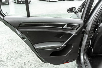 2019 Volkswagen Golf R DCC & Navigation 4Motion