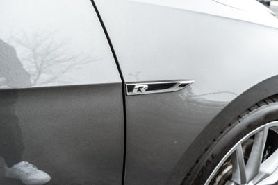 2019 Volkswagen Golf R DCC & Navigation 4Motion