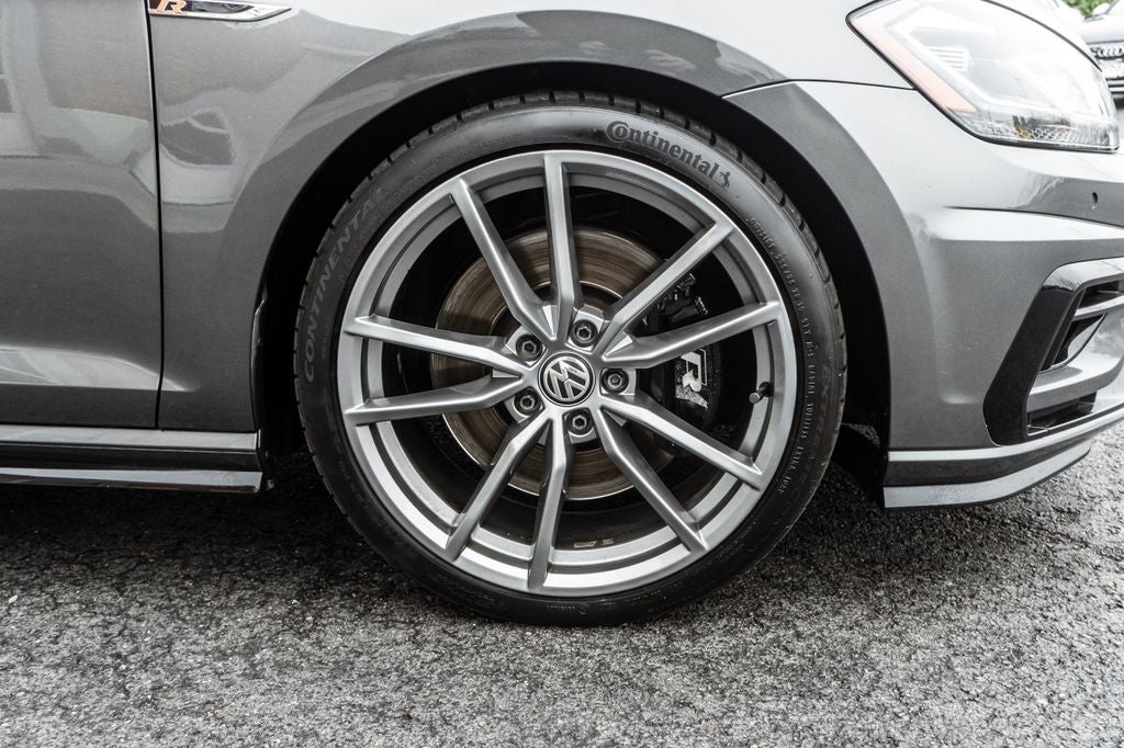 2019 Volkswagen Golf R DCC & Navigation 4Motion