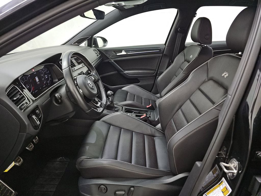 2019 Volkswagen Golf R DCC & Navigation 4Motion