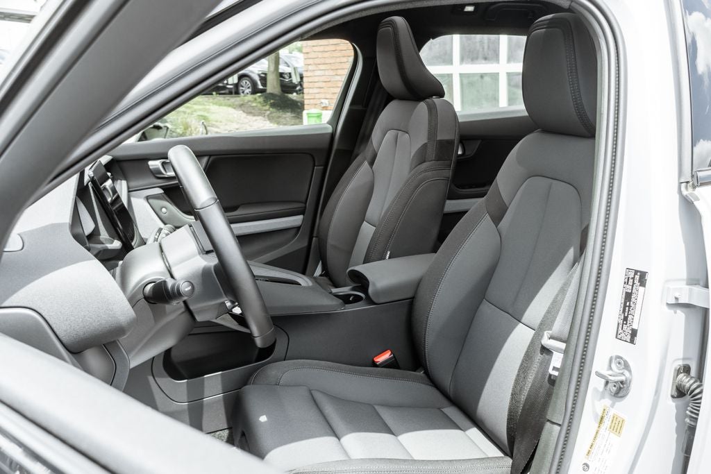 2023 Polestar 2 Long Range Dual Motor