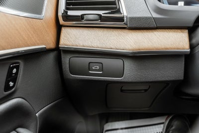 2025 Volvo XC90 B6 Plus 7-Seater