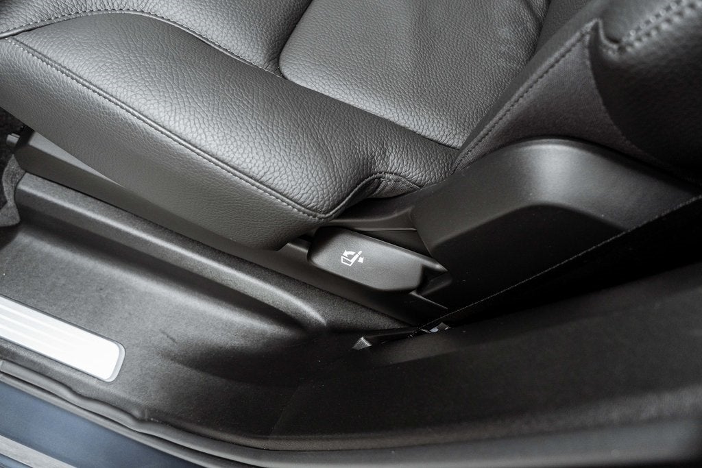 2025 Volvo XC90 B6 Plus 7-Seater