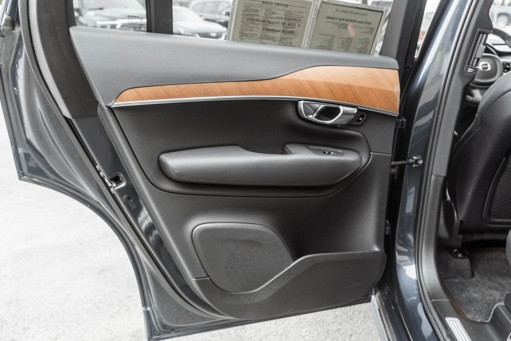 2025 Volvo XC90 B6 Plus 7-Seater