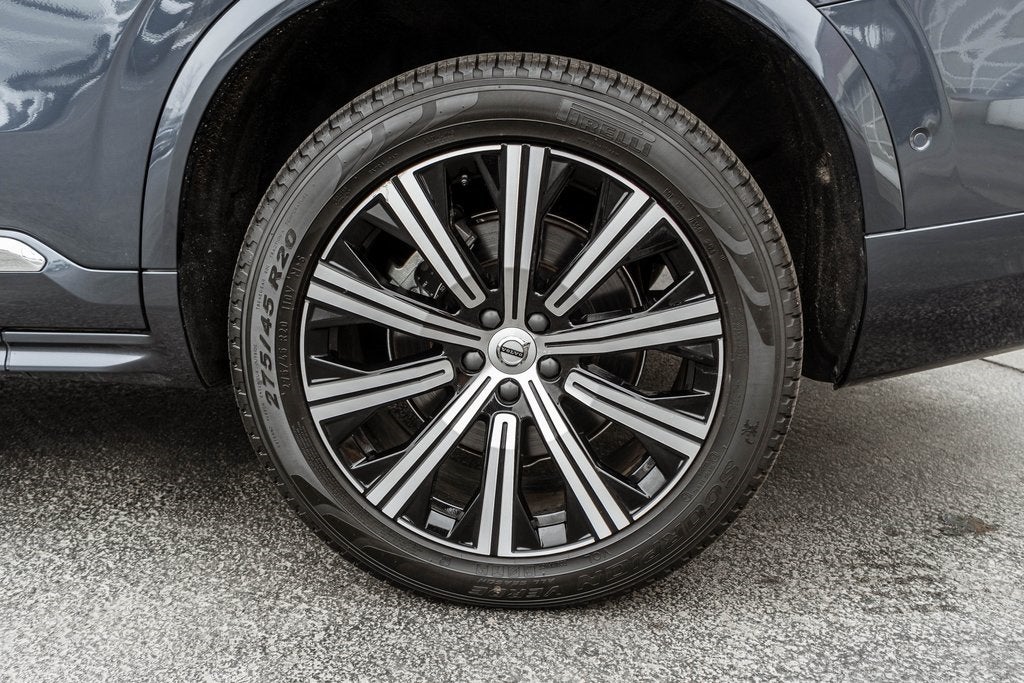 2025 Volvo XC90 B6 Plus 7-Seater