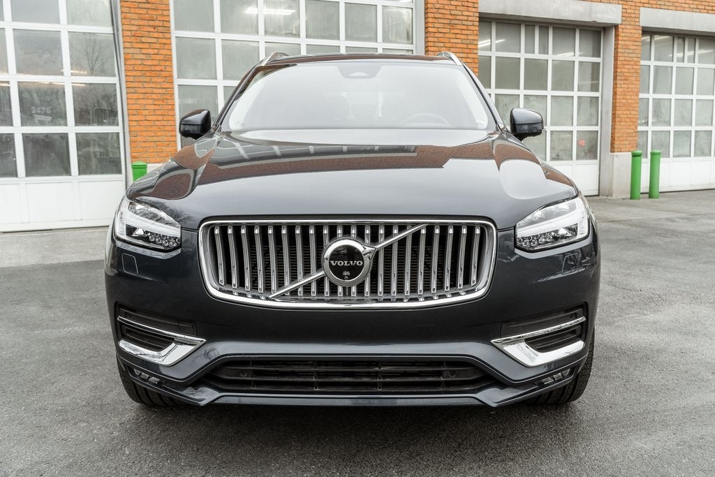 2025 Volvo XC90 B6 Plus 7-Seater