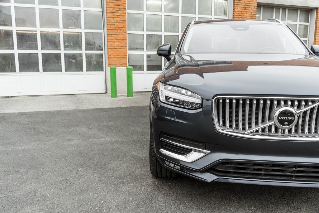 2025 Volvo XC90 B6 Plus 7-Seater