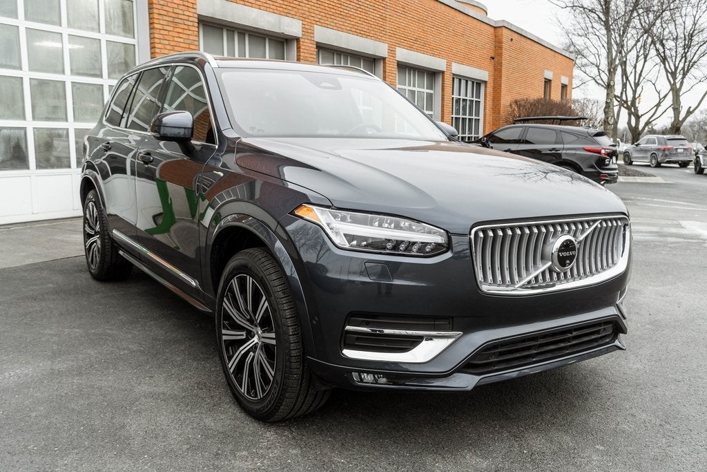 2025 Volvo XC90 B6 Plus 7-Seater