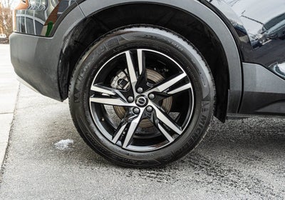 2025 Volvo XC40 B5 Core