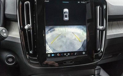 2025 Volvo XC40 B5 Core