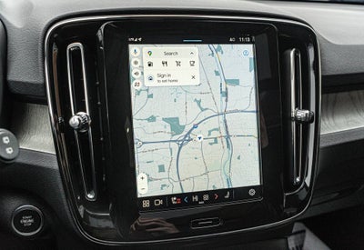 2025 Volvo XC40 B5 Core