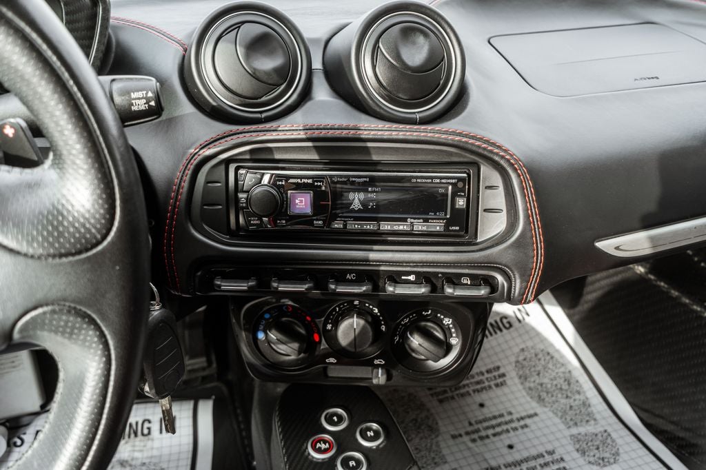 2016 Alfa Romeo 4C Base