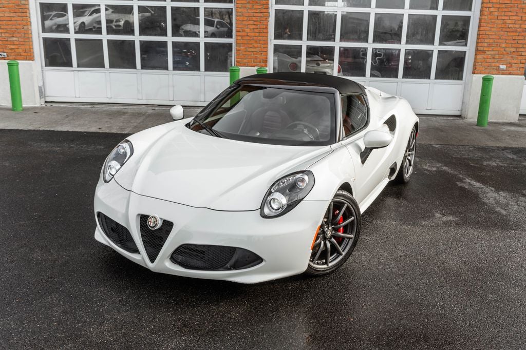 2016 Alfa Romeo 4C Base