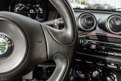 2016 Alfa Romeo 4C Base