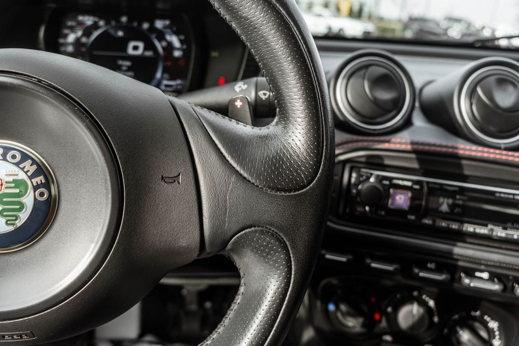 2016 Alfa Romeo 4C Base