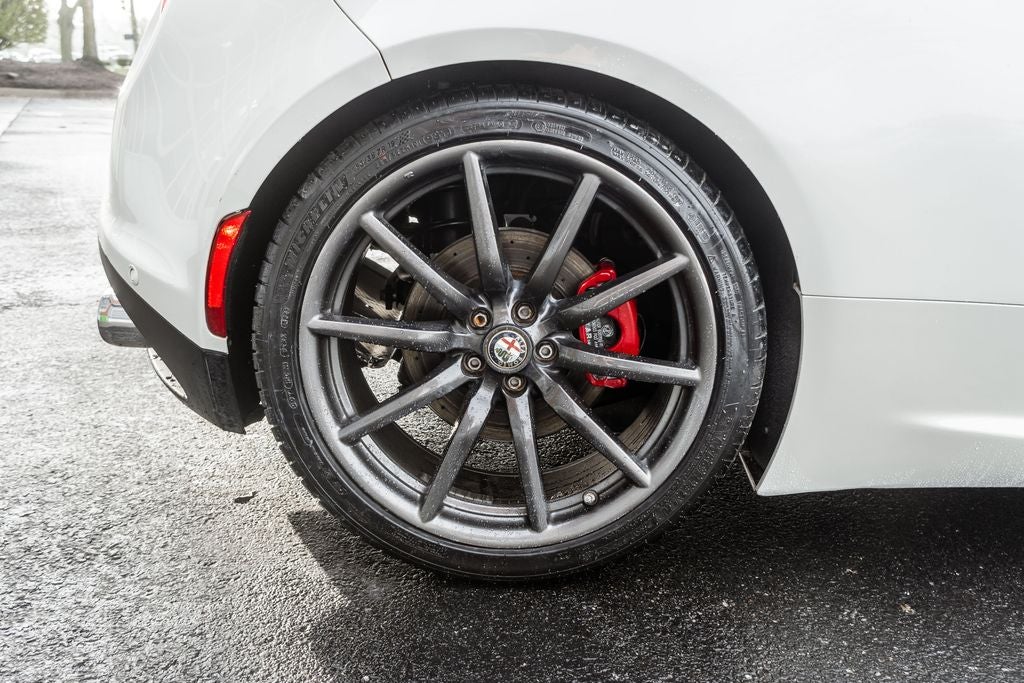 2016 Alfa Romeo 4C Base