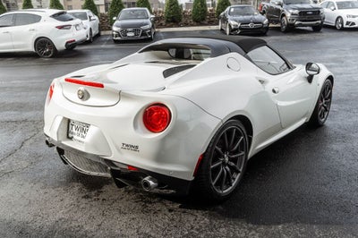 2016 Alfa Romeo 4C Base