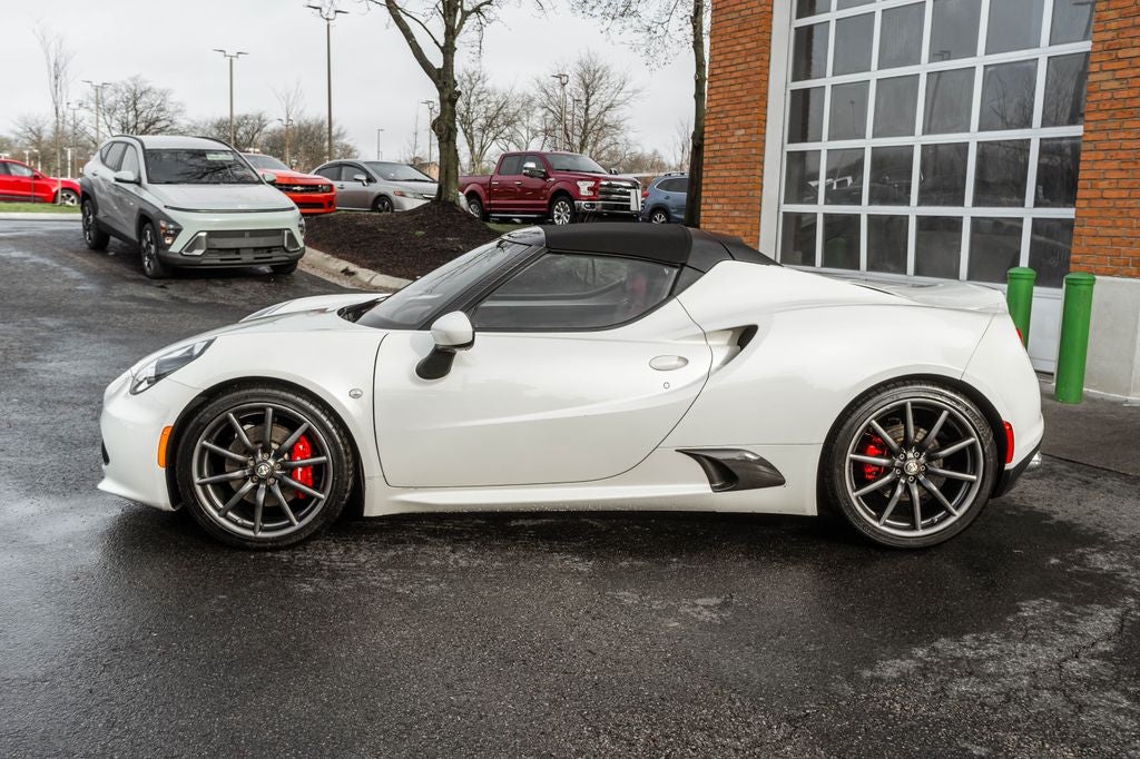 2016 Alfa Romeo 4C Base