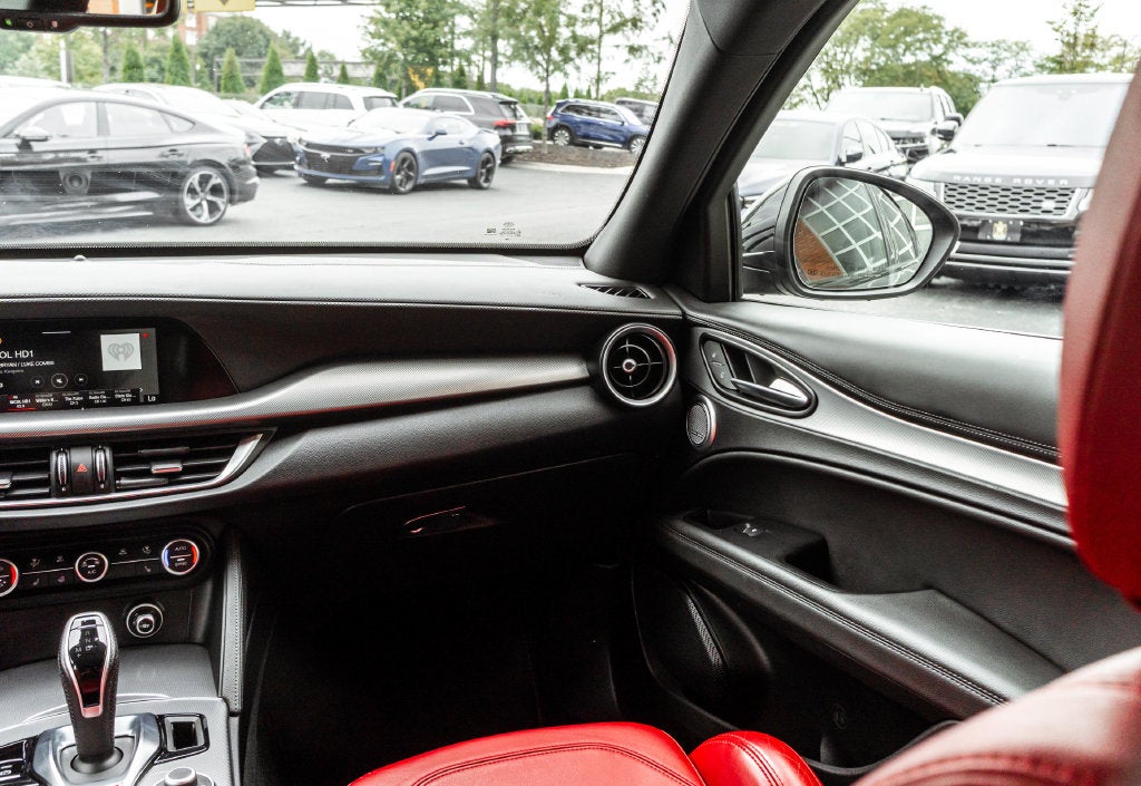 2024 Alfa Romeo Stelvio Veloce