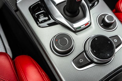 2024 Alfa Romeo Stelvio Veloce