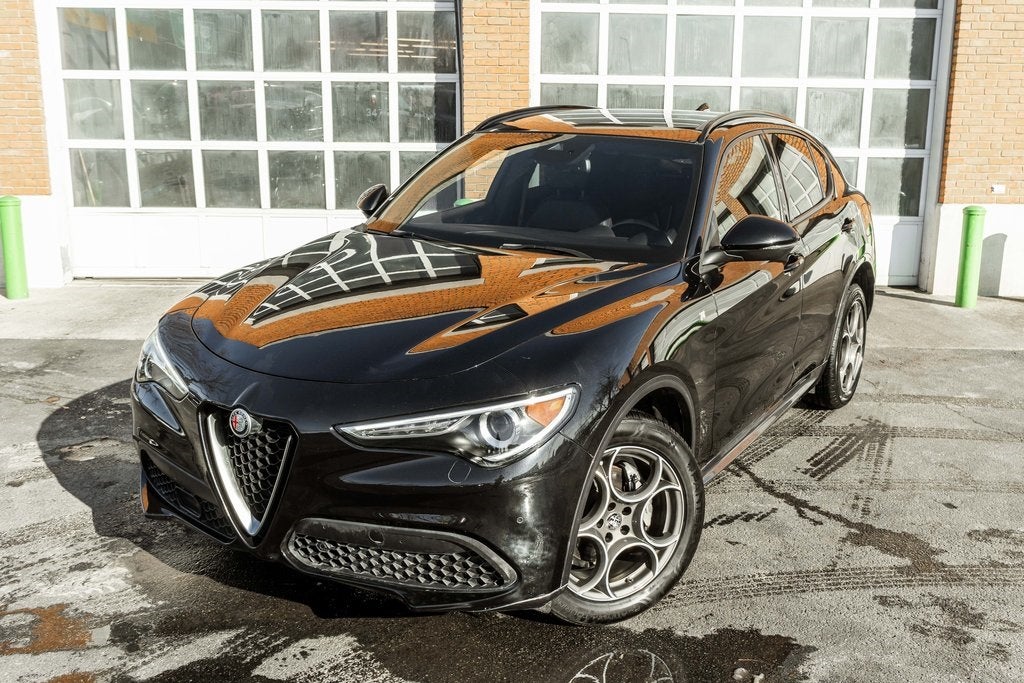 2022 Alfa Romeo Stelvio Ti