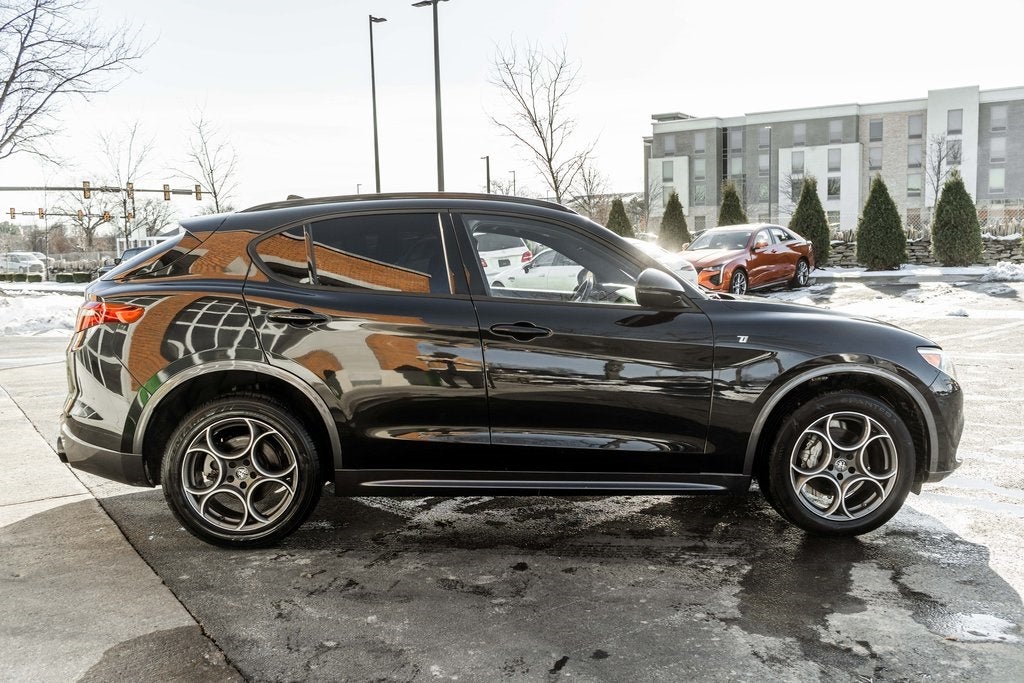 2022 Alfa Romeo Stelvio Ti