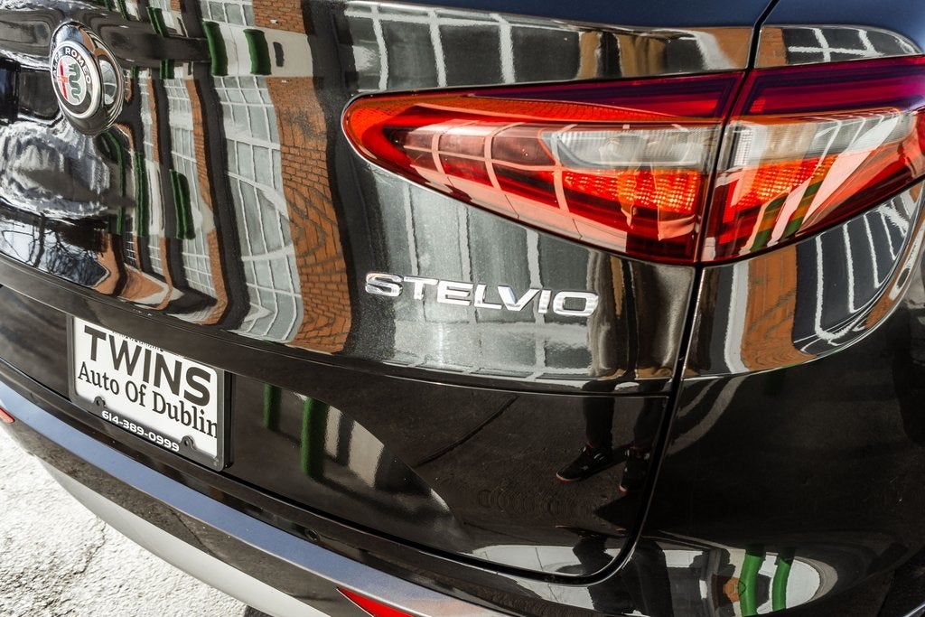2022 Alfa Romeo Stelvio Ti